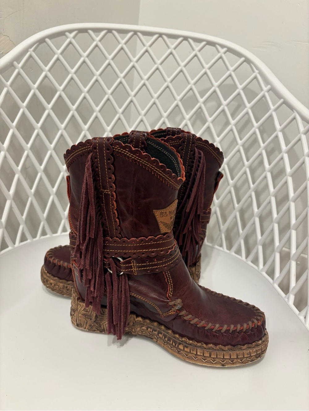 El Vaquero Burgundy Fringe Moccasin Boots - Picture 2 of 5
